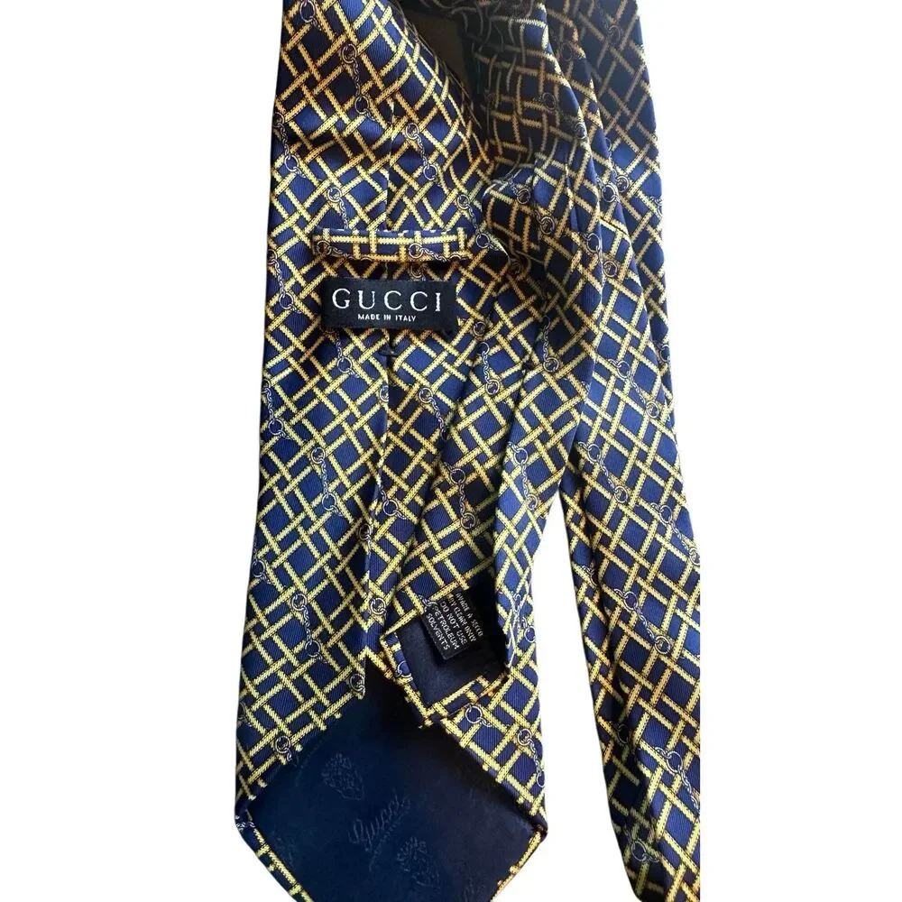 Authentic GUCCI Made In Italy Silk Navy & Yellow Iconic Horsebit Neck Tie